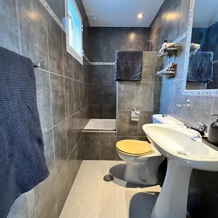 Two Bedroom, Two Bathroom, Balcony, Pool Area, View Lägenhet Málaga