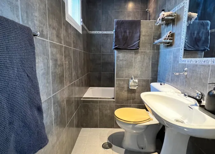 Two Bedroom, Two Bathroom, Balcony, Pool Area, View Appartement Málaga